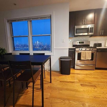 Luxurious 2 Bed ! Mins To Nyc! Apartment Union City Exterior photo