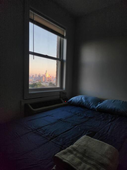 Luxurious 2 Bed ! Mins To Nyc! Apartment Union City Exterior photo